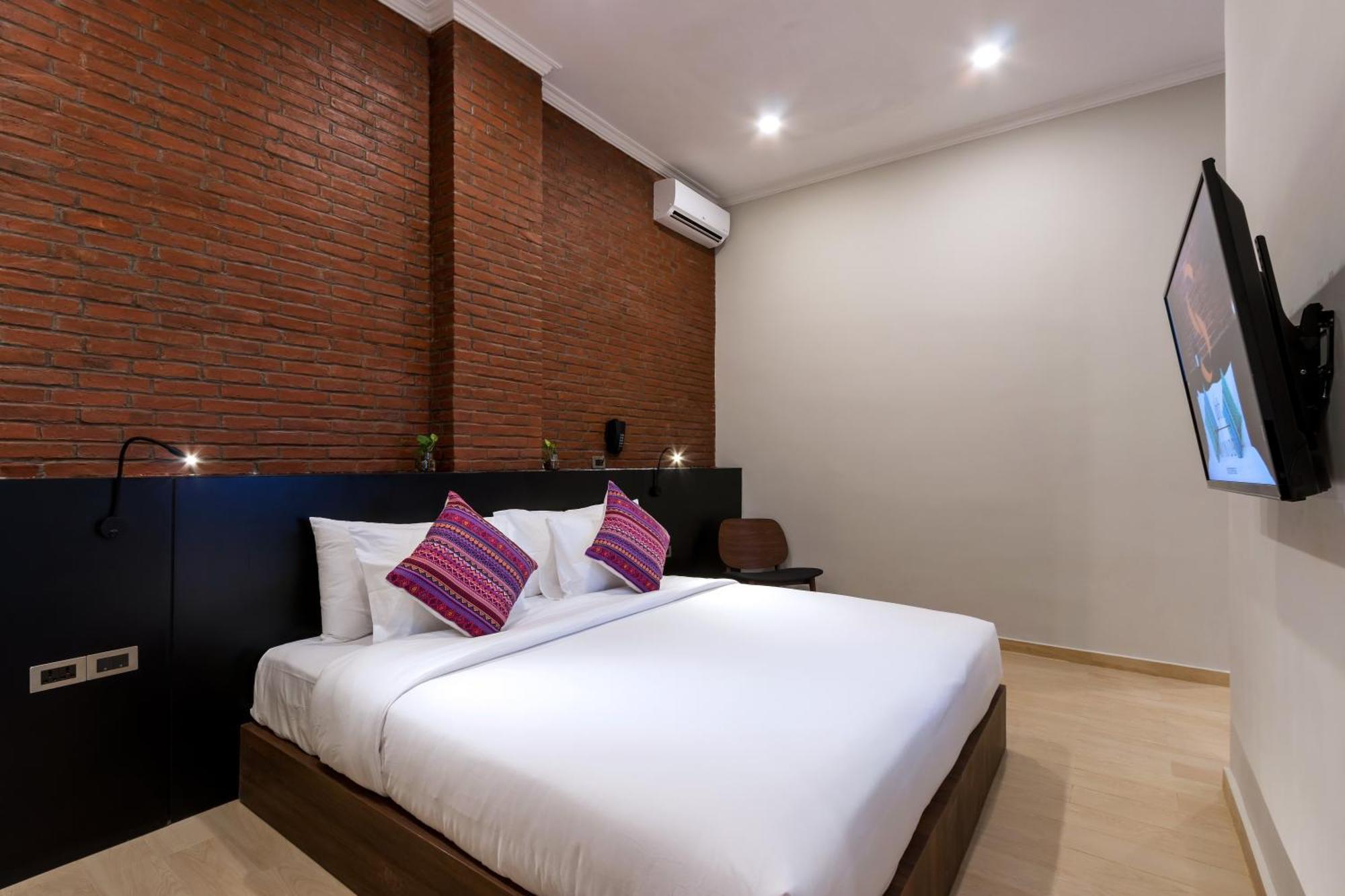 S Loft Hotel